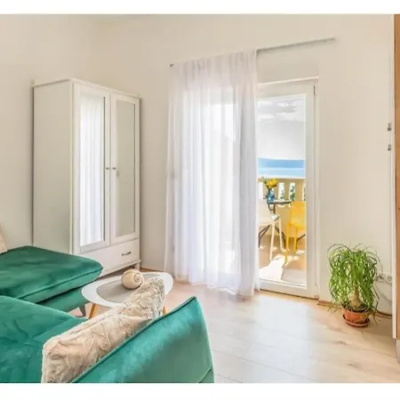 Sea View Jagoda 1 * Omiš